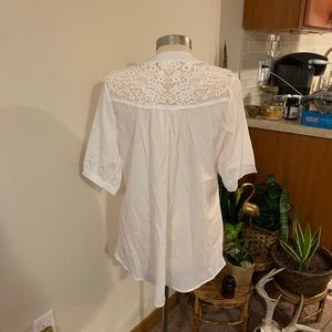 no brand Tops - White lace blouse no brand Tops - White lace blouse